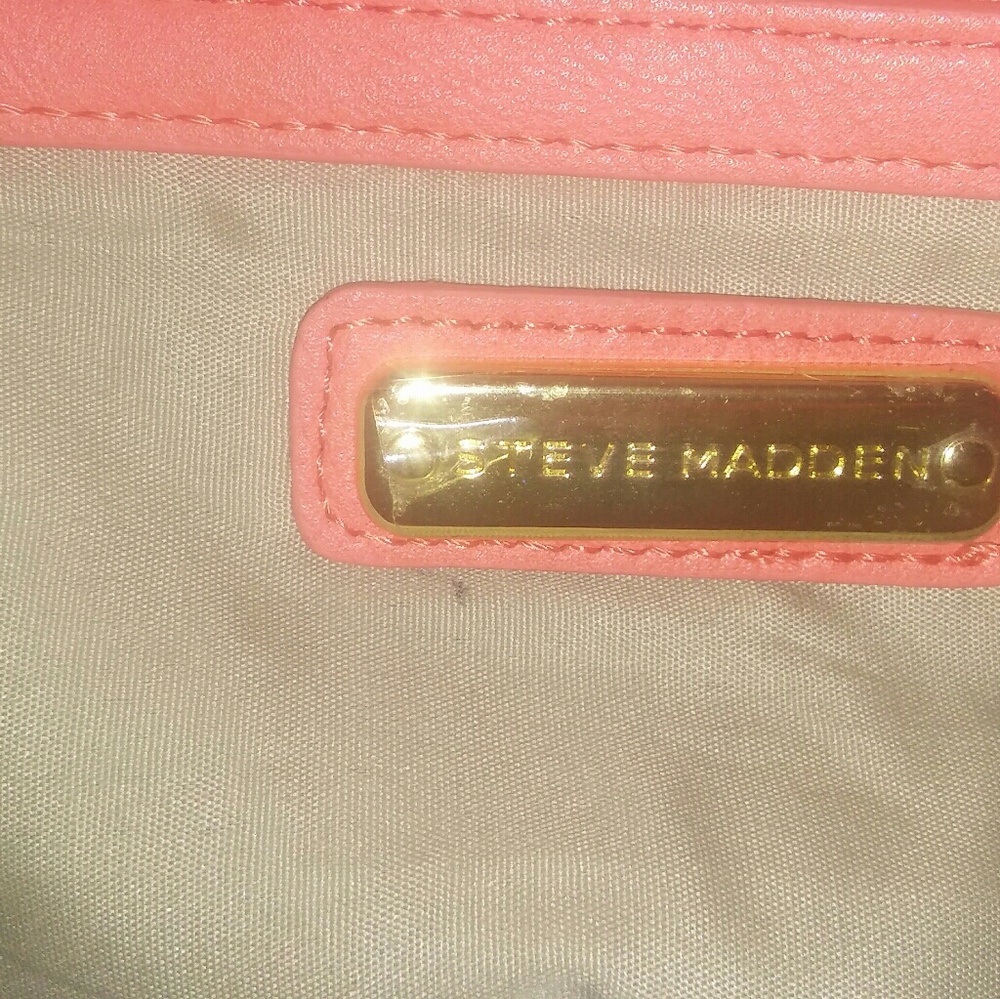 Purse - Picture 3 of 4