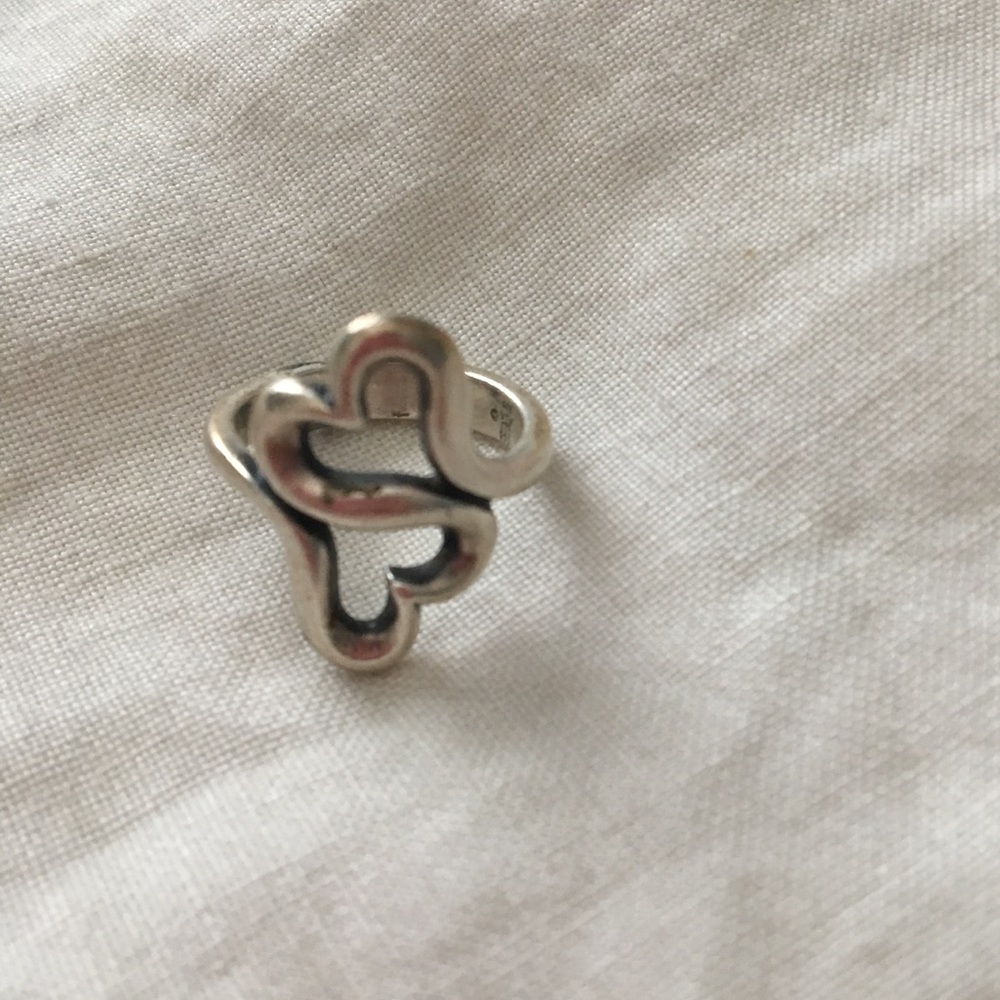 James Avery Heart to Heart ring