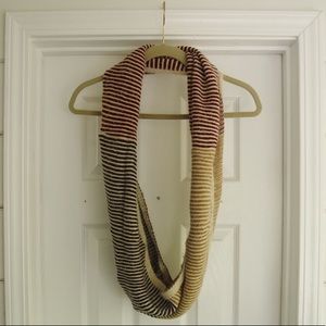 Fashionable Infinity Scarf
