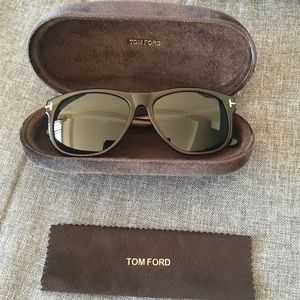 Tom Ford wayfarer sunglasses