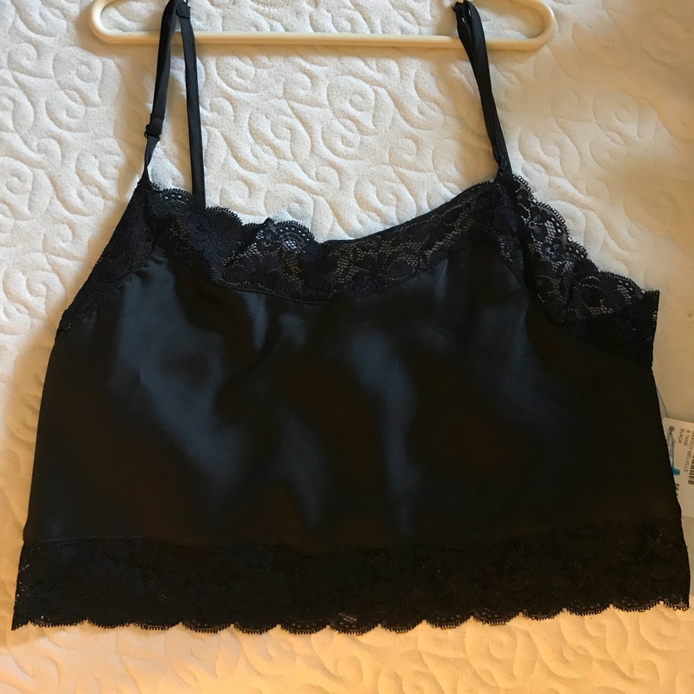 Black lace bordered bandeau