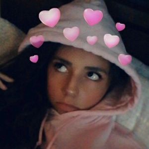 Meet your Posher, Kacie