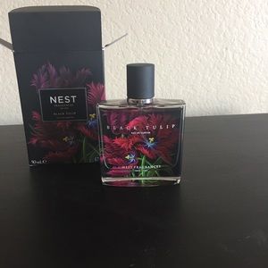 Nest Black Tulip perfume