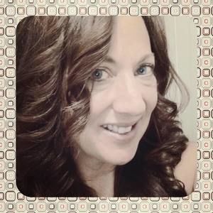 Meet your Posher, Debi