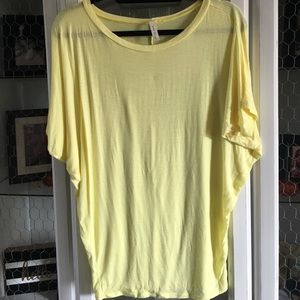 Apricot Lane loose T-shirt