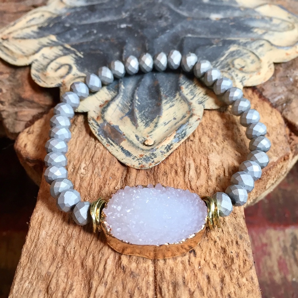 Druzy stretch bracelet