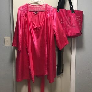 Morgan Taylor Intimates set