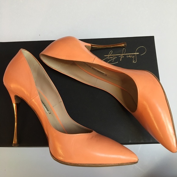 Nicholas Kirkwood pin heel pumps - Picture 4 of 6