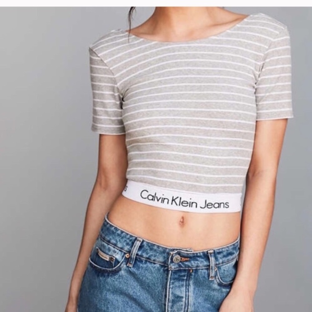 Calvin Klein scoop neck crop top
