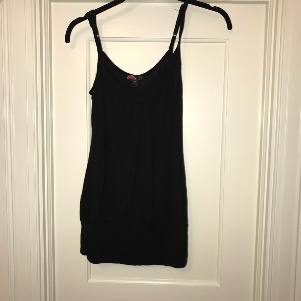 Black Tank Top🖤