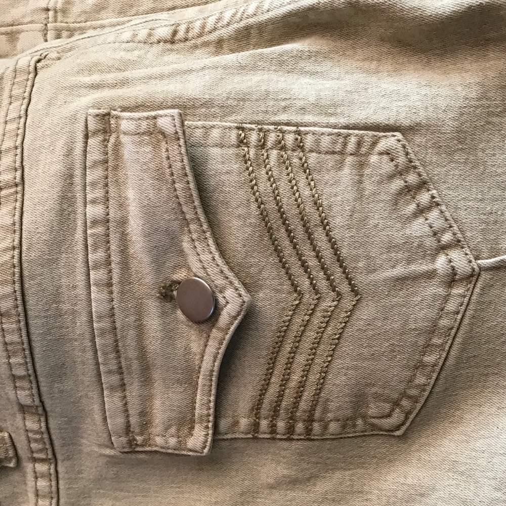 Jeans - Picture 4 of 4