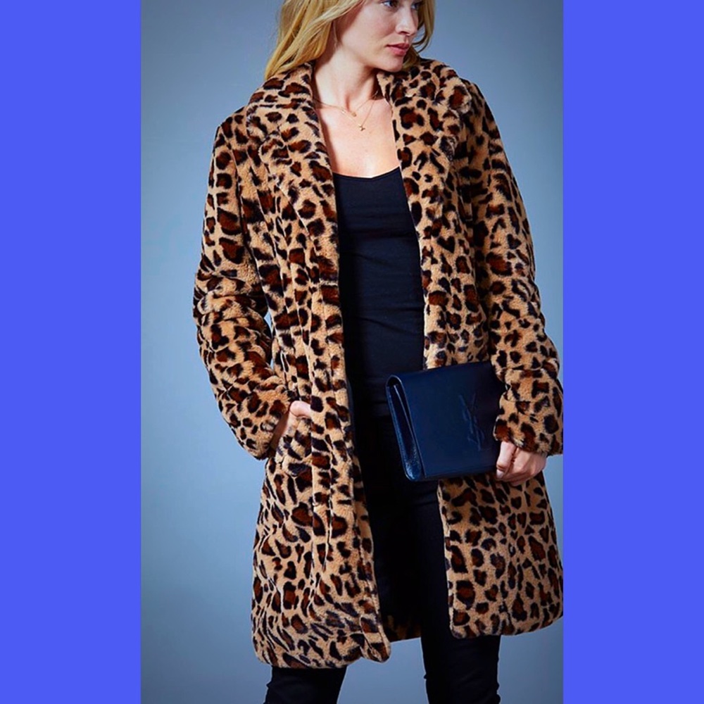 Size Small Perfect Plush Animal Print JACKET - Picture 3 of 8
