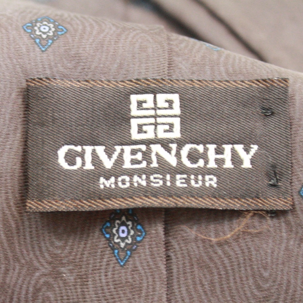 Givenchy Monsieur Geometric Retro Print Silk Tie