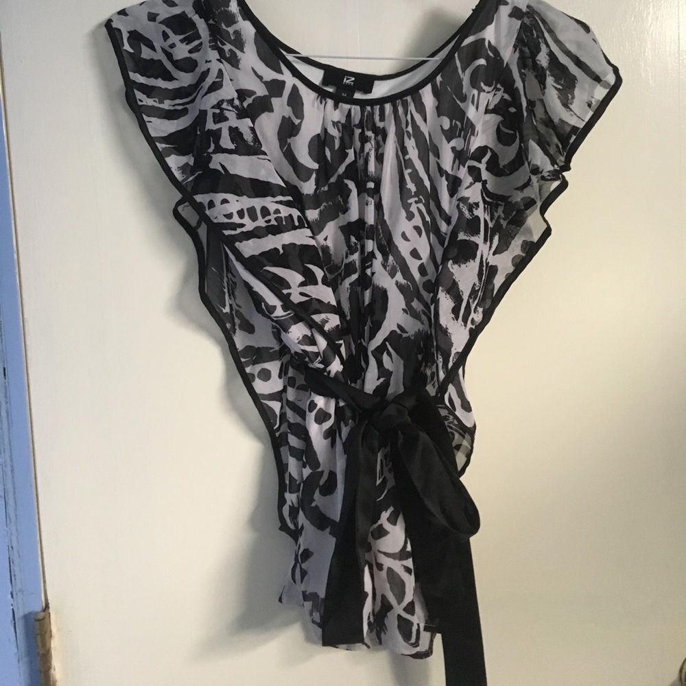 Women’s professional top