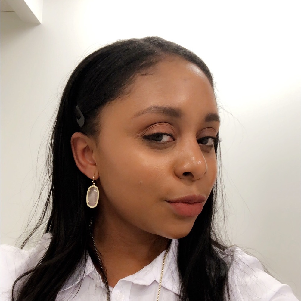 Meet your Posher, Annamarie