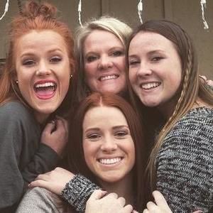 Meet your Posher, Rachelle