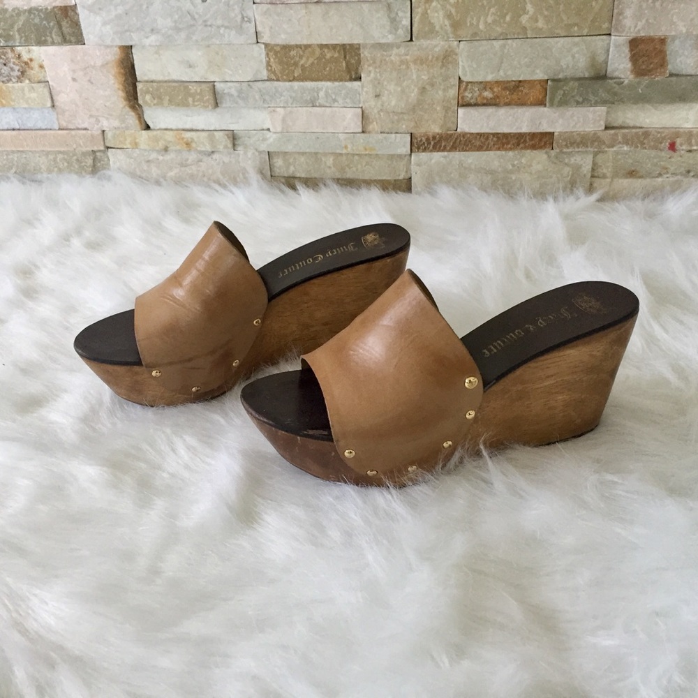 Juicy Couture platform sandals/slides