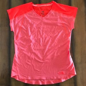 NWOT The North Face bright Flashdry athletic top