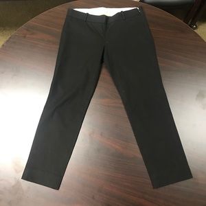 J Crew cropped black pants. Size 6.