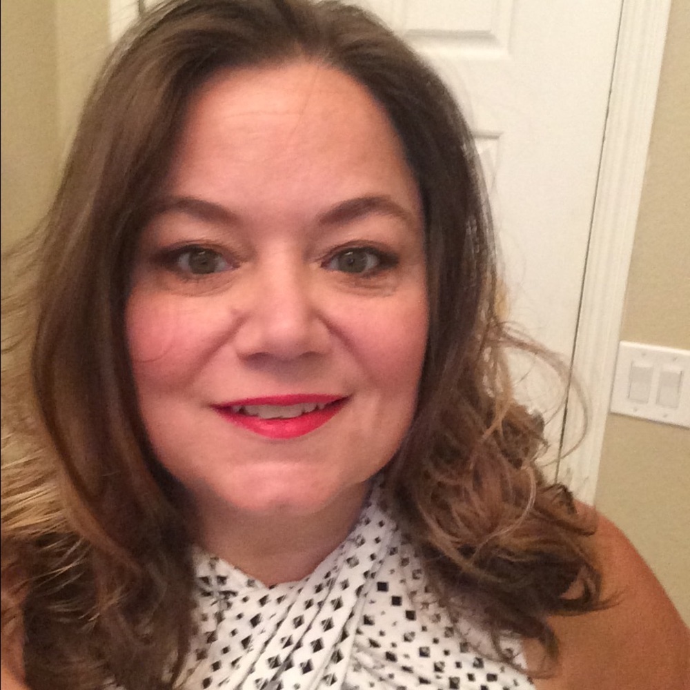 Meet your Posher, Lisa