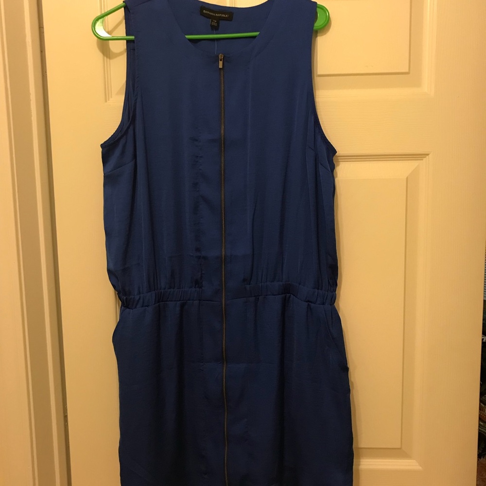 Banana Republic Blue With Zipper Detail Size 14