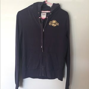 Victoria's Secret Pink brewers zip up