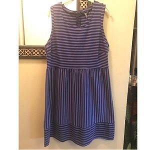 Daisy Fuentes a line striped dress 👗