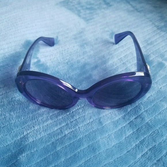 Versace Sunglass - Picture 5 of 5