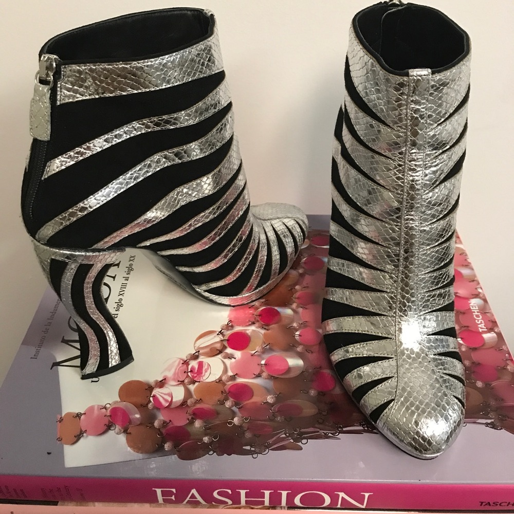 RODARTE Black/Silver Booties - Picture 2 of 6