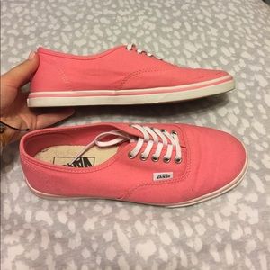 Pink authentic low rise vans