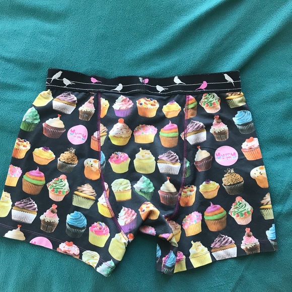 Pullin underwear - Picture 2 of 2