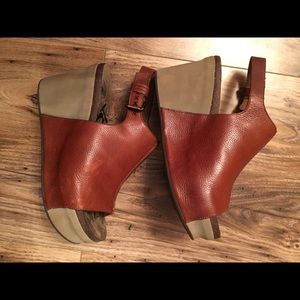 Otbt! Wore maybe 1 hour! Super cute