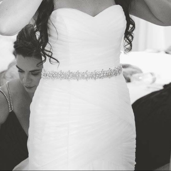 Wedding Dress - Picture 4 of 4