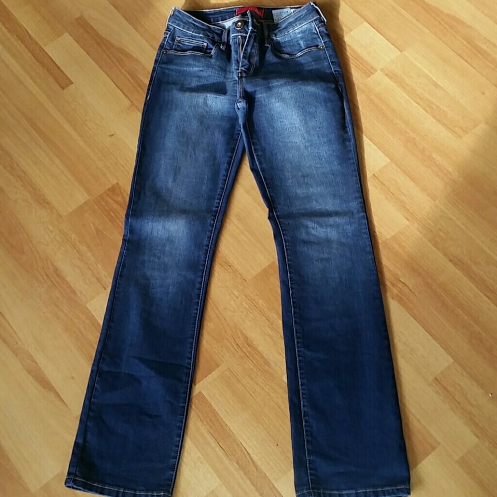 Guess Jeans