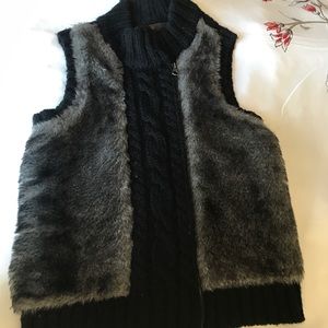 Double zipper knitted fur vest