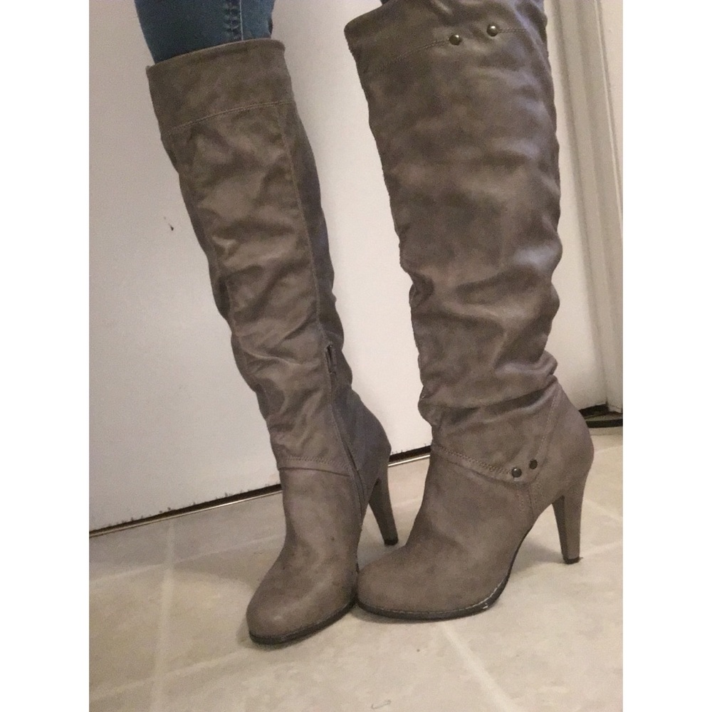 Boots 🤗.
