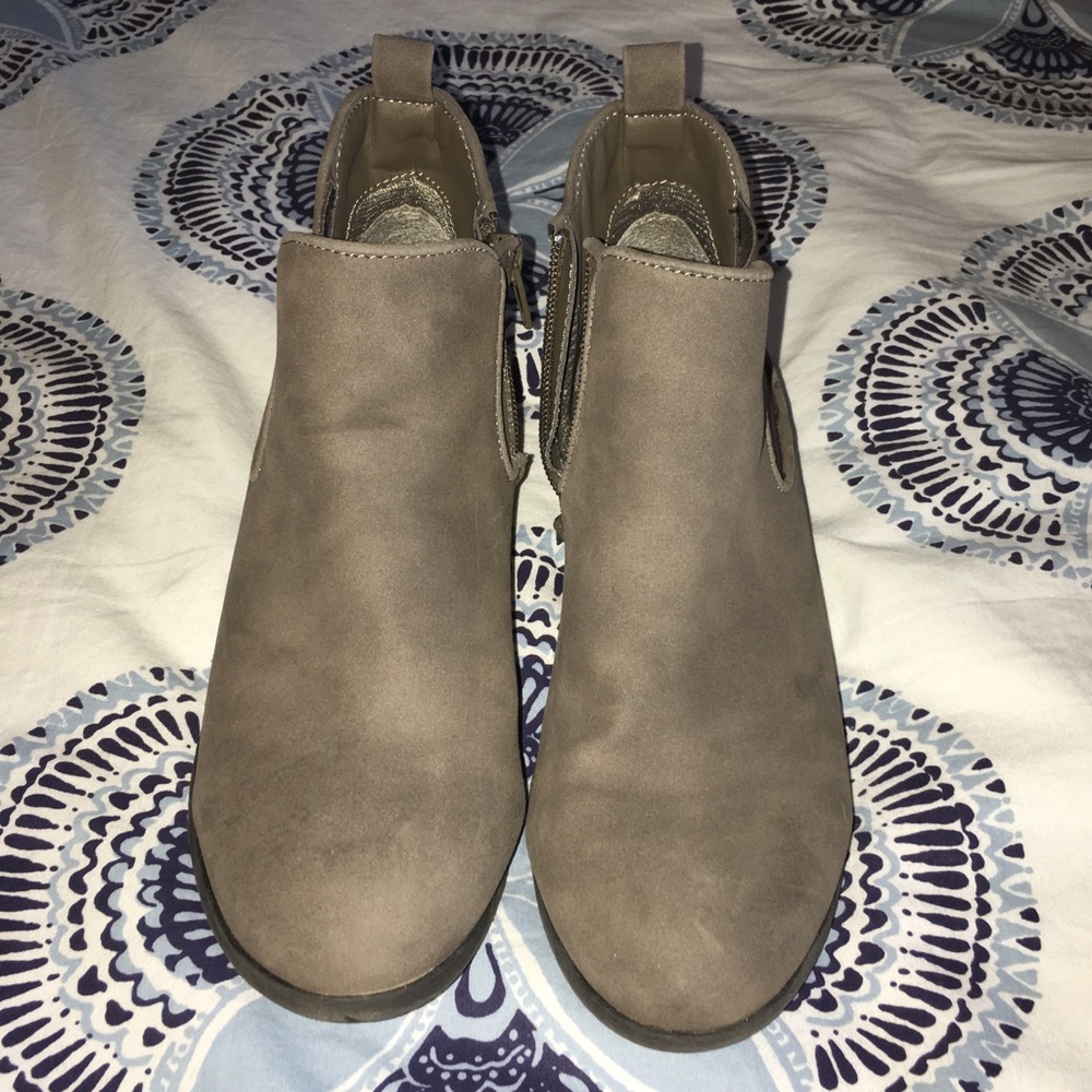 Gray Chelsea Ankle Booties with Side Zipper