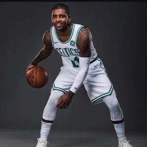 Meet your Posher, Nelson