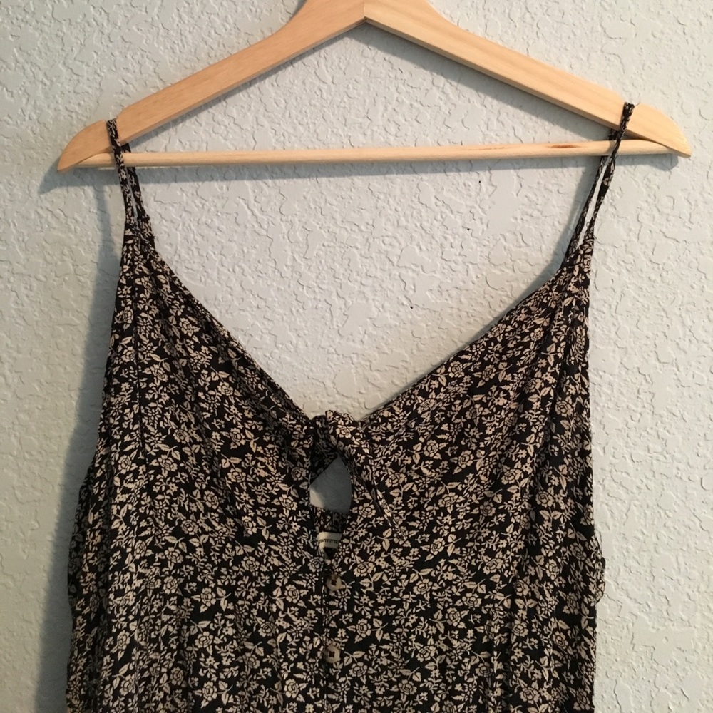 American Eagle tie front dress