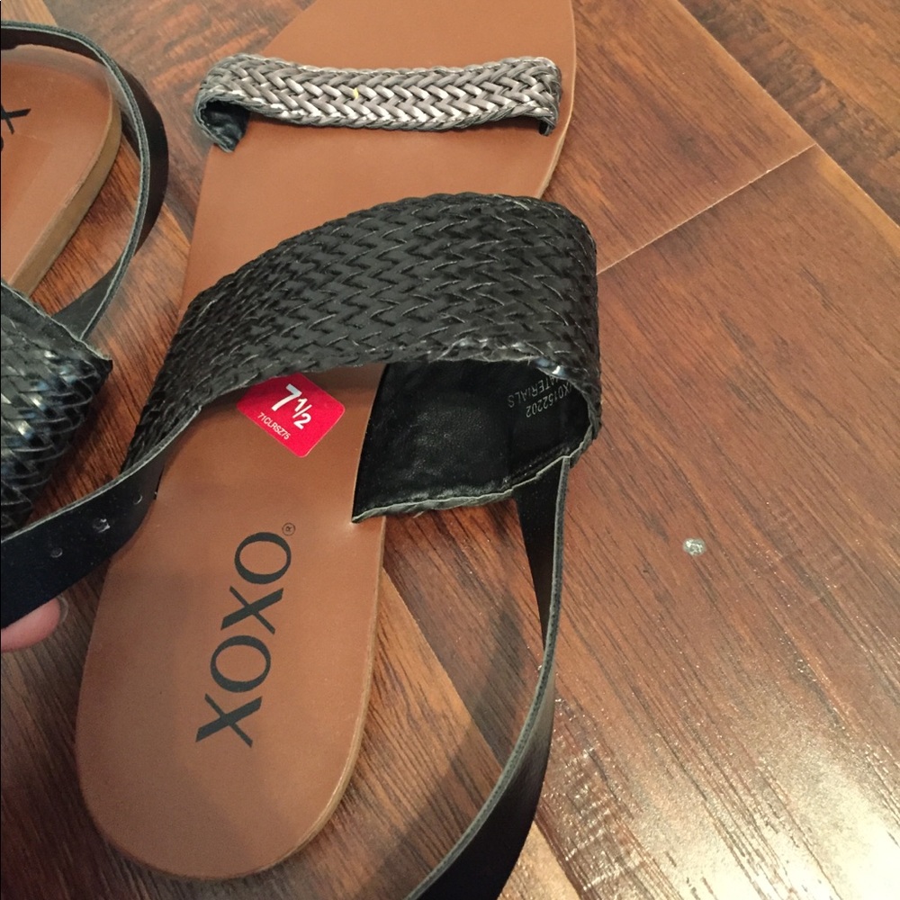 Sandals - Picture 4 of 4