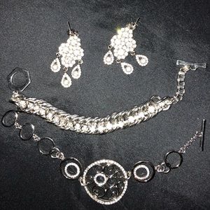 Diamond silver earrings/bracelets