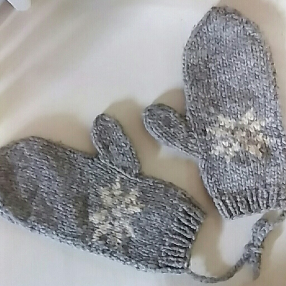 Handmade Snowflake Mittens
