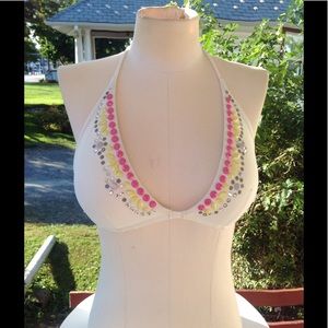 Womans victoria secret bikini top. Womans victoria secret bikini top.
