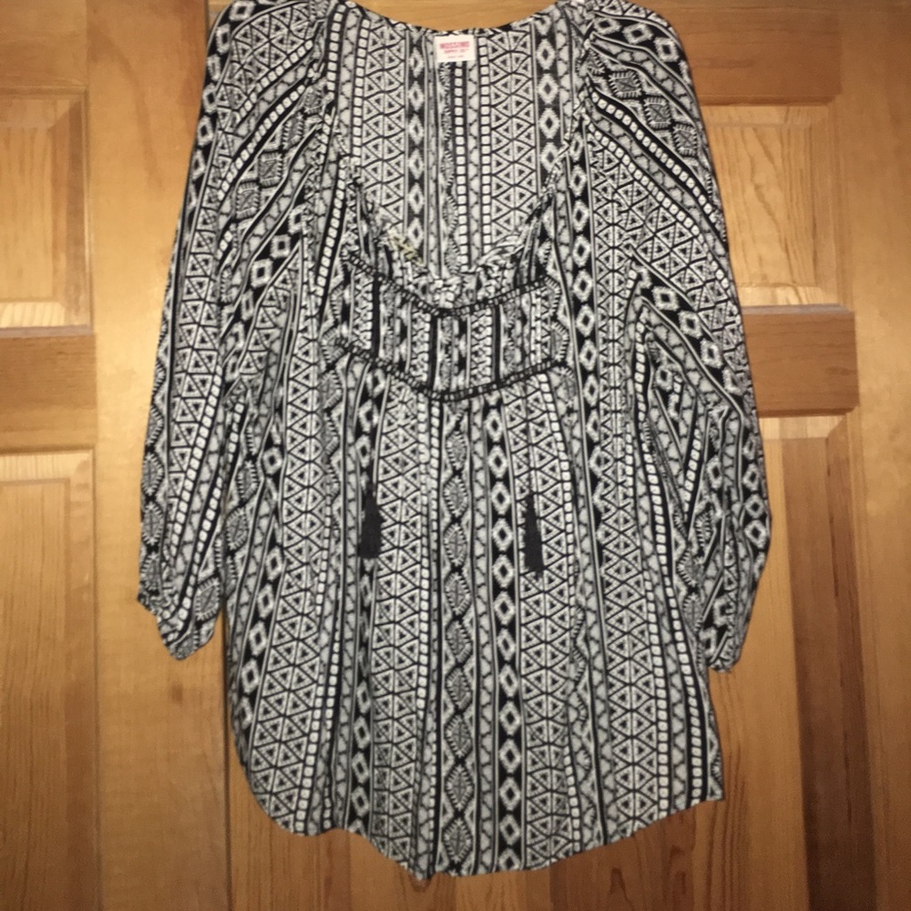Mossimo blouse