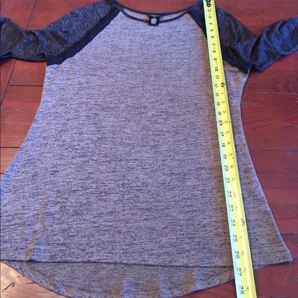 Rue 21 XL long sleeve top in heathered gray - Picture 6 of 8