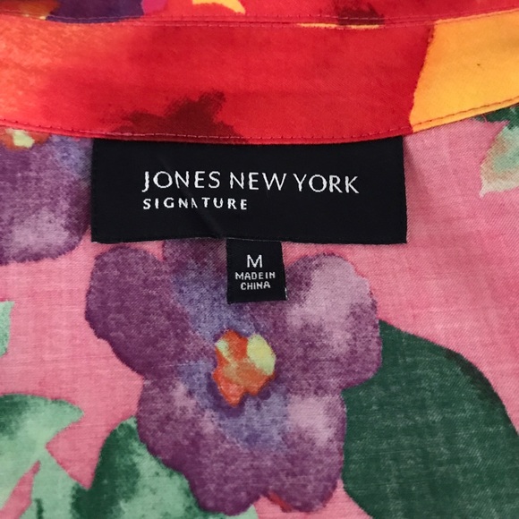 Jones New York Signature Tie Waist Blouse - Picture 6 of 7
