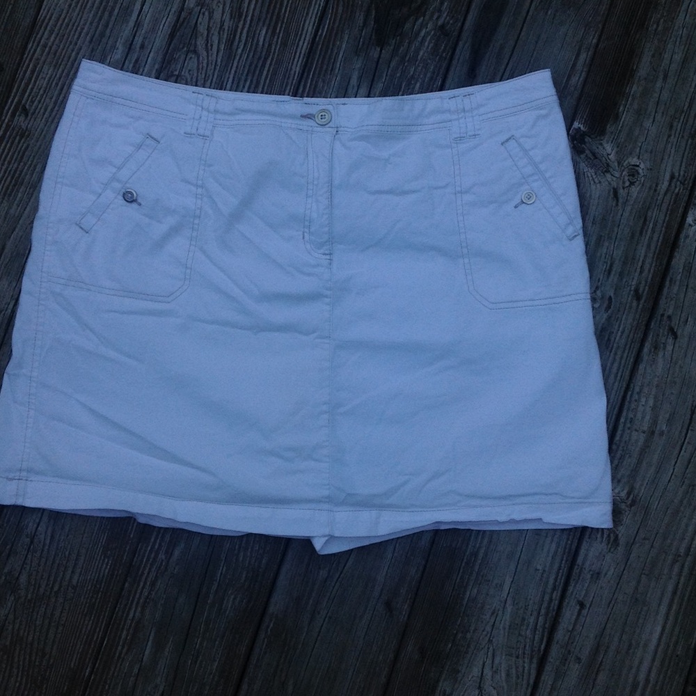 Karen Scott Woman Skort