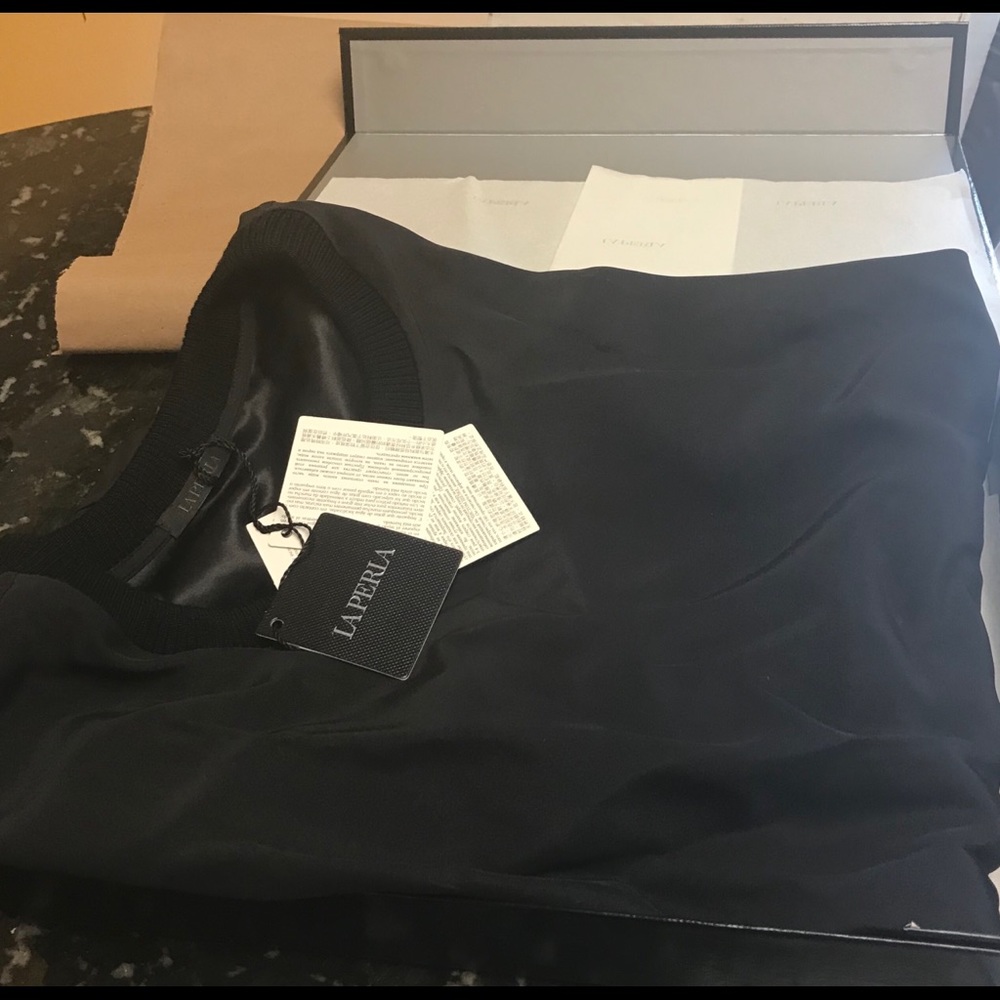 Crew-neck top