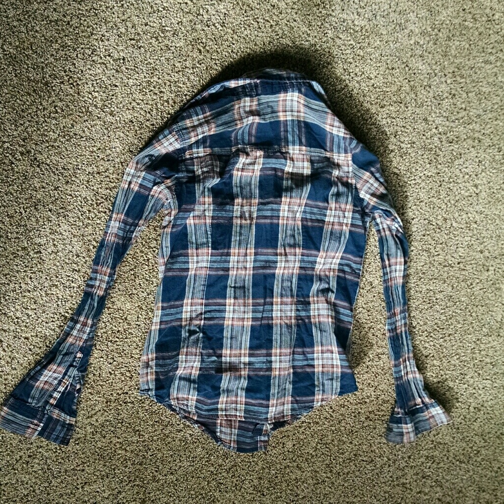 Long Sleeve Button Up Plaid