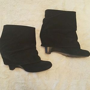 Naughty Monkey ankle boots!